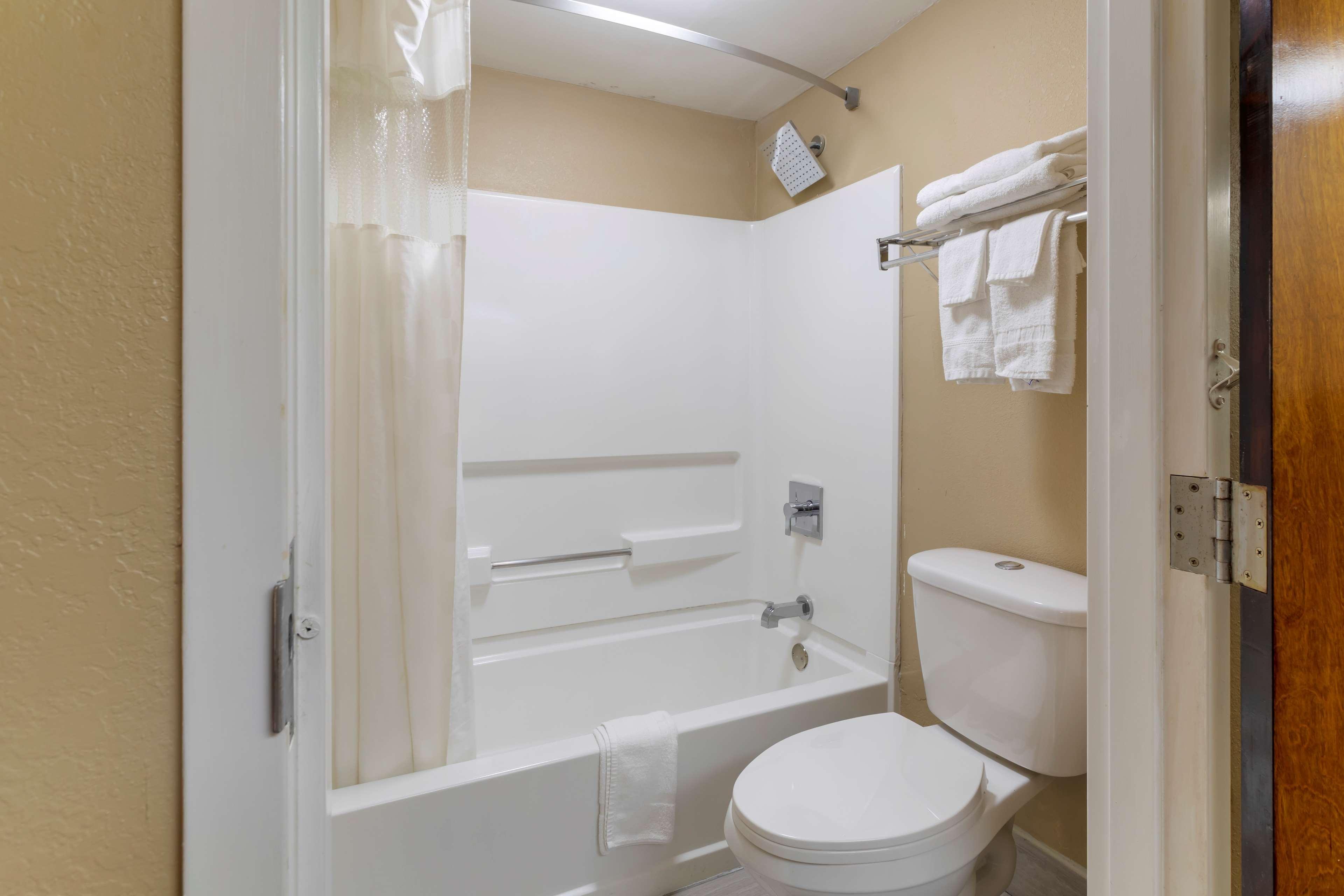 Surestay Hotel By Best Western Lenoir City Exteriör bild