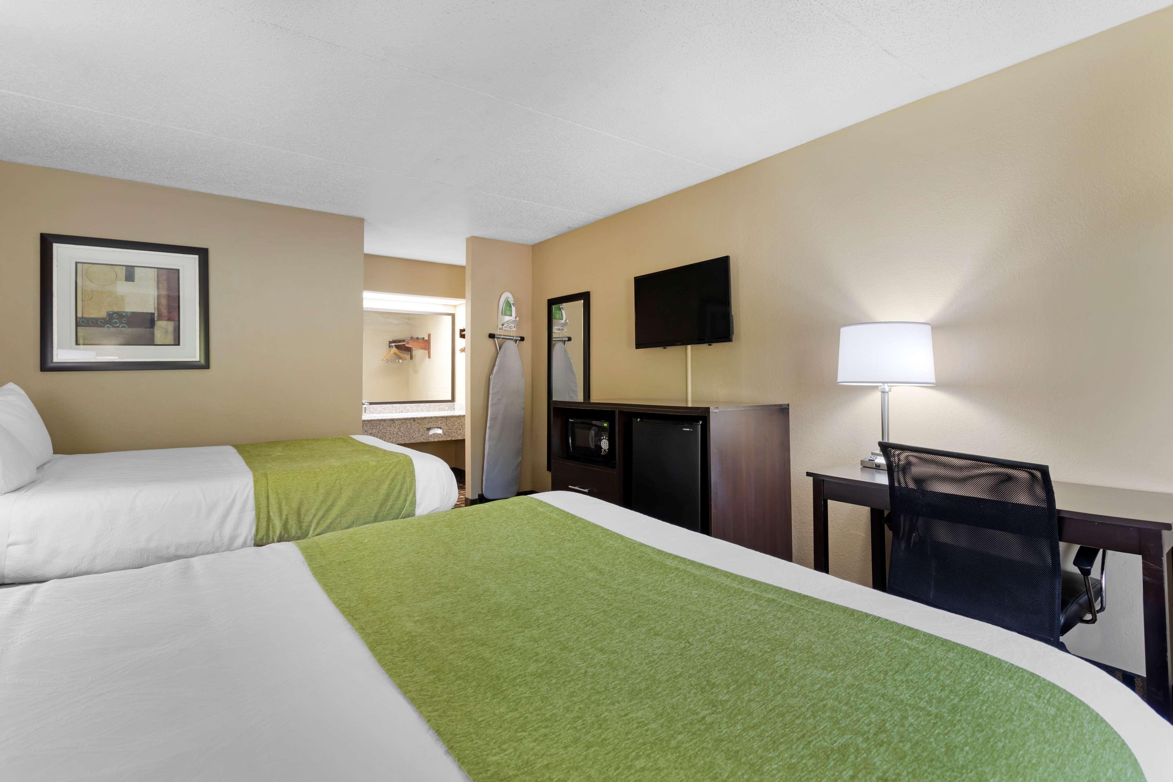 Surestay Hotel By Best Western Lenoir City Exteriör bild