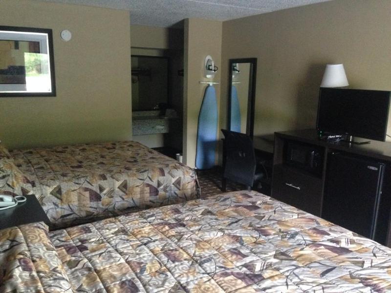Surestay Hotel By Best Western Lenoir City Exteriör bild